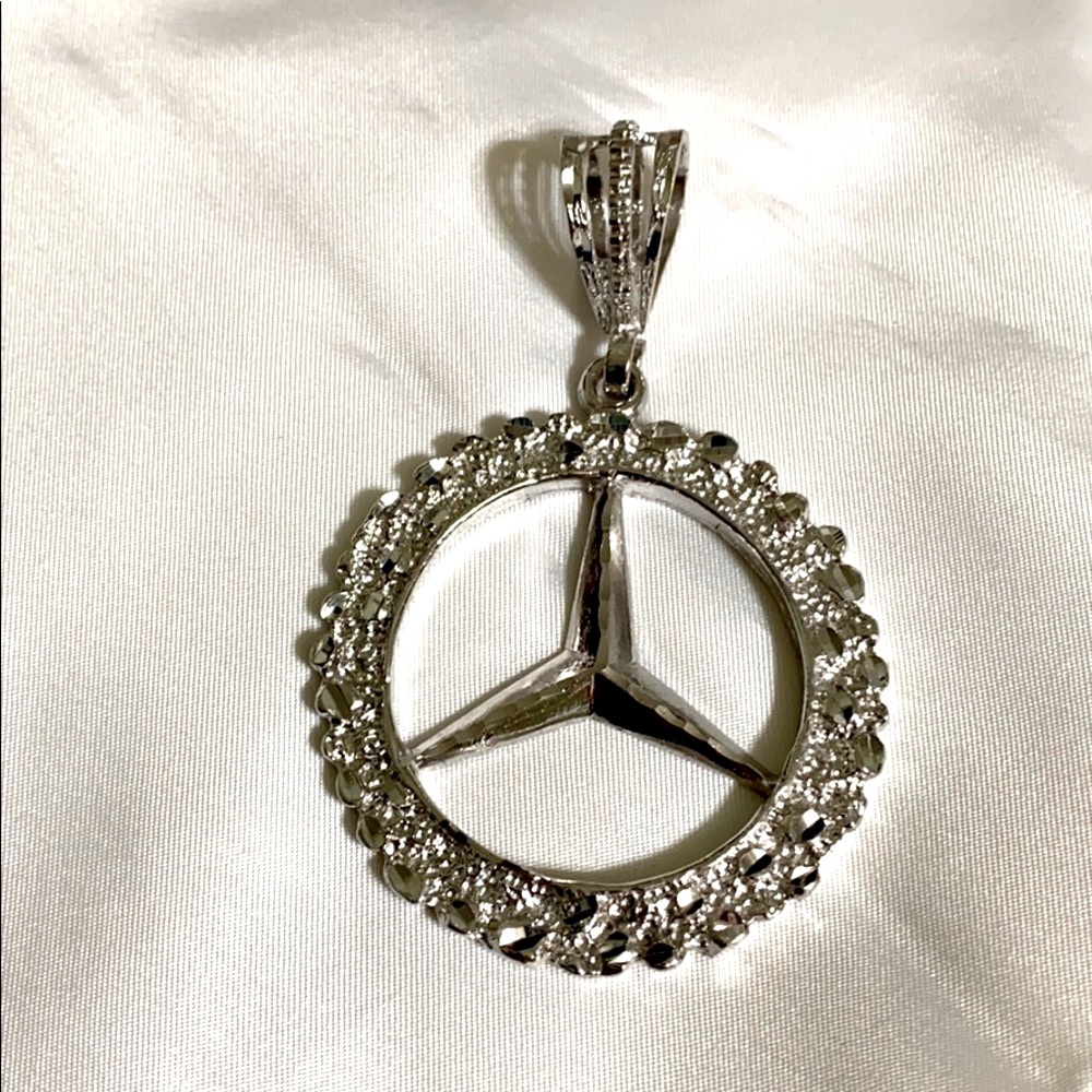 🖤Benz Pendant
